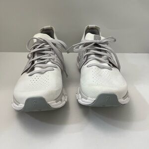 On Cloudswift 3 Running Shoe (Women) 9.5